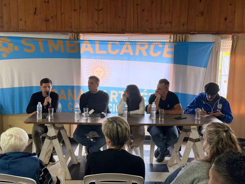 Doval pidió “remunicipalizar” la recolección de residuos en toda la provincia: “Las privadas se llevan gran parte de los presupuestos”