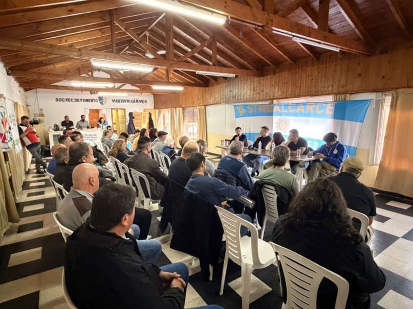 Doval pidió “remunicipalizar” la recolección de residuos en toda la provincia: “Las privadas se llevan gran parte de los presupuestos”