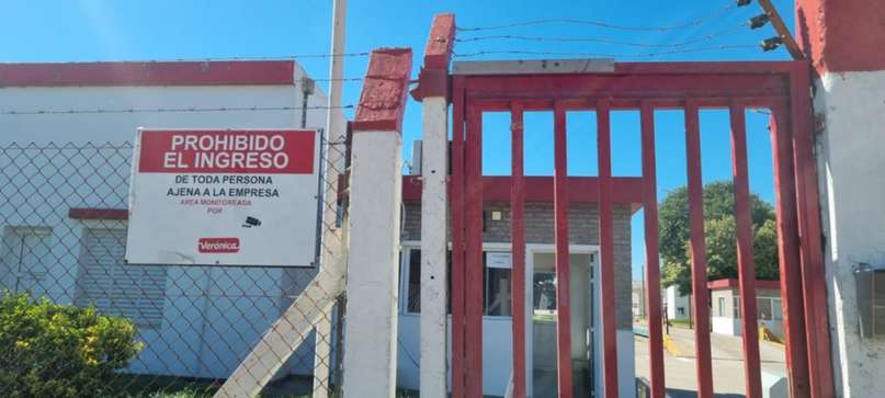 “Necesitamos que alguien nos escuche”: trabajadores de Lácteos Verónica retoman las protestas al alcanzar los seis meses sin cobrar