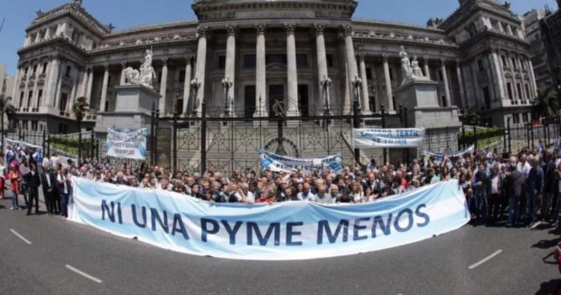 Cámaras pymes ponen en duda el pago del medio aguinaldo: “Estamos haciendo malabares”